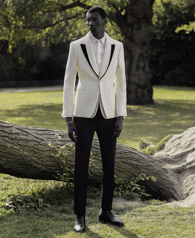 Alexander McQueen x Matchesfashion : une collection capsule de tailoring