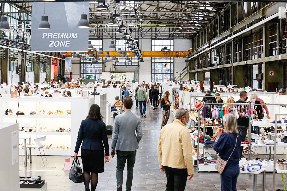 SHOES DÜSSELDORF. Der Name ist Programm