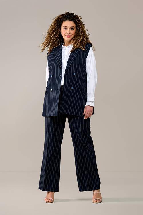Chloe Gilet Navy / Off White Maxi | Mart Visser