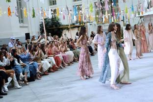 Hoss Intropia debuta sobre la pasarela de MBFWMadrid