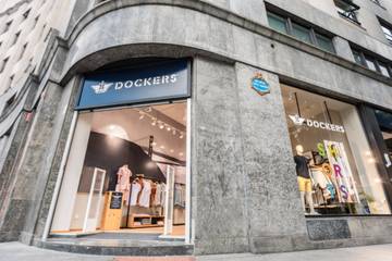 Levi Strauss verkauft Dockers an Authentic Brands Group 