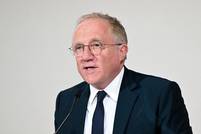 Para Pinault, "no tendría sentido tener bolsos Gucci italianos fabricados en Texas"