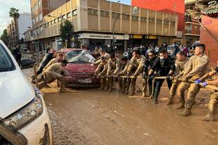 Las grandes multinacionales de la moda se suman al “paro nacional” solidario por los afectados por la DANA