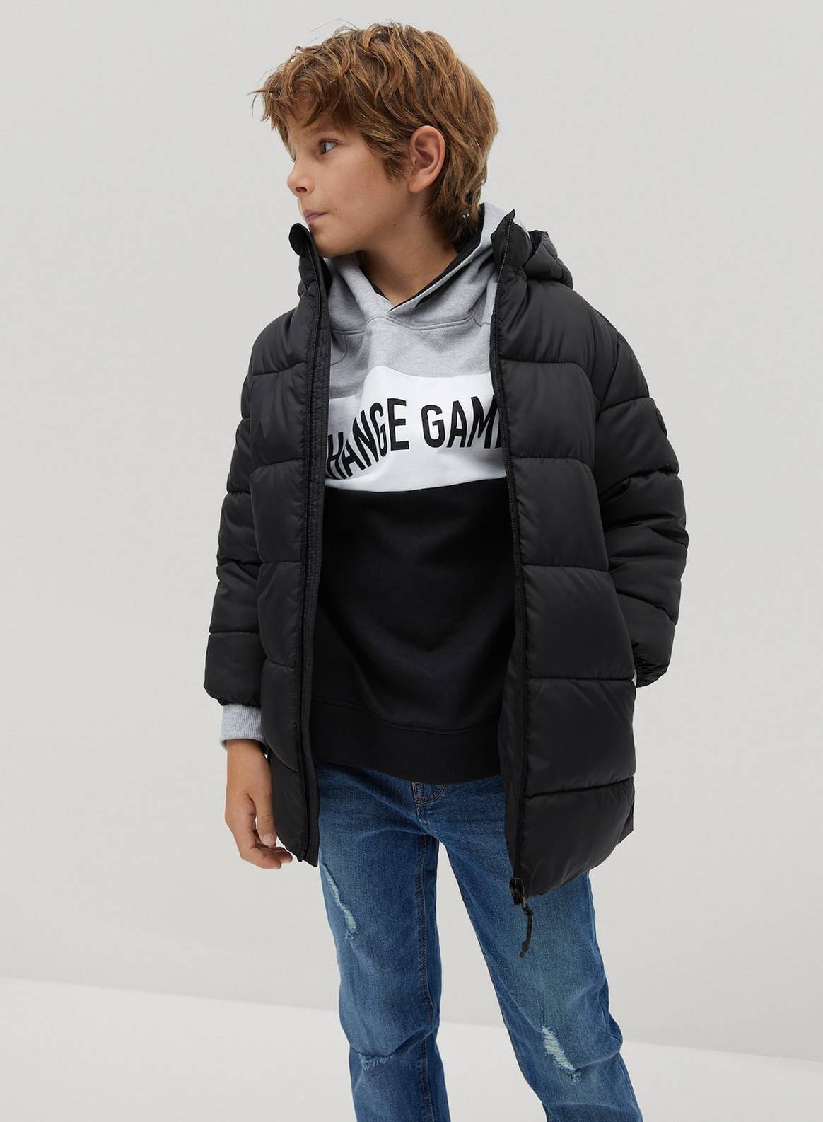Mango sale a la caza de la generación “teen” con una colección cápsula para adolescentes