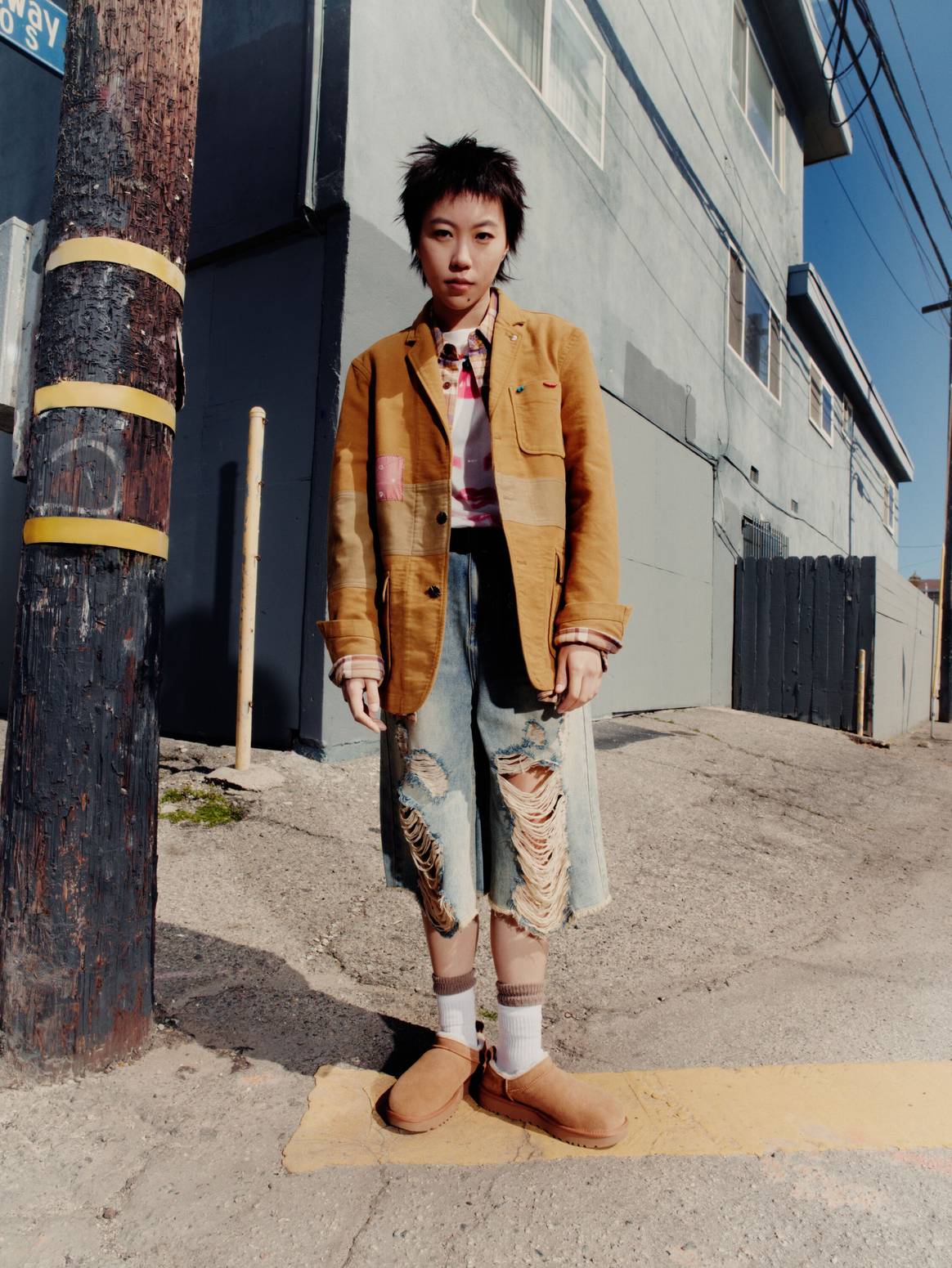 UGG アーイヤー 25cm (W8) 人気】UGG アグ アーイヤー AWW Yeah 25cm サンダル 厚底