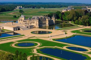 Valentino to stage AW23/24 haute couture show in France’s Château de Chantilly