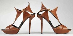 Scharfe Sache: Stiletto-Schau im Ledermuseum