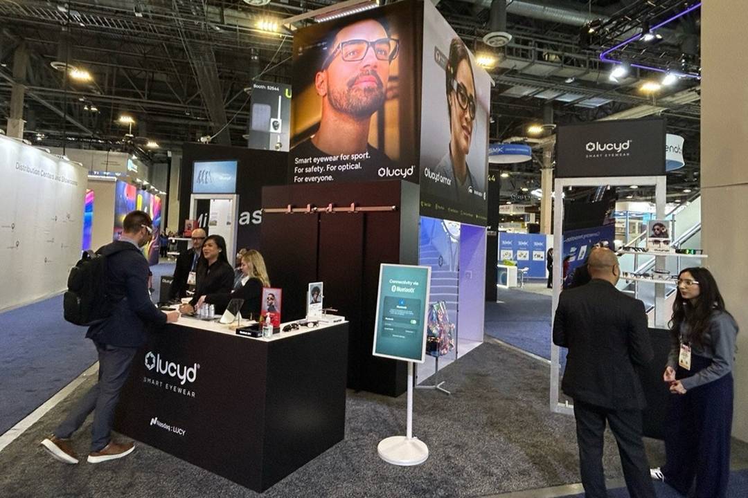 Stand di Innovative Eyewear al Ces 2026.