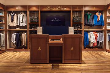 Brooks Brothers, vendida por 325 millones a Authentic Brands y Sparc