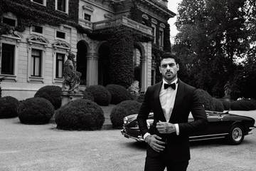 L’acteur Michele Morrone est le nouveau visage mondial de Guess homme 