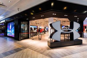Under Armour реструктуризирует бизнес в России