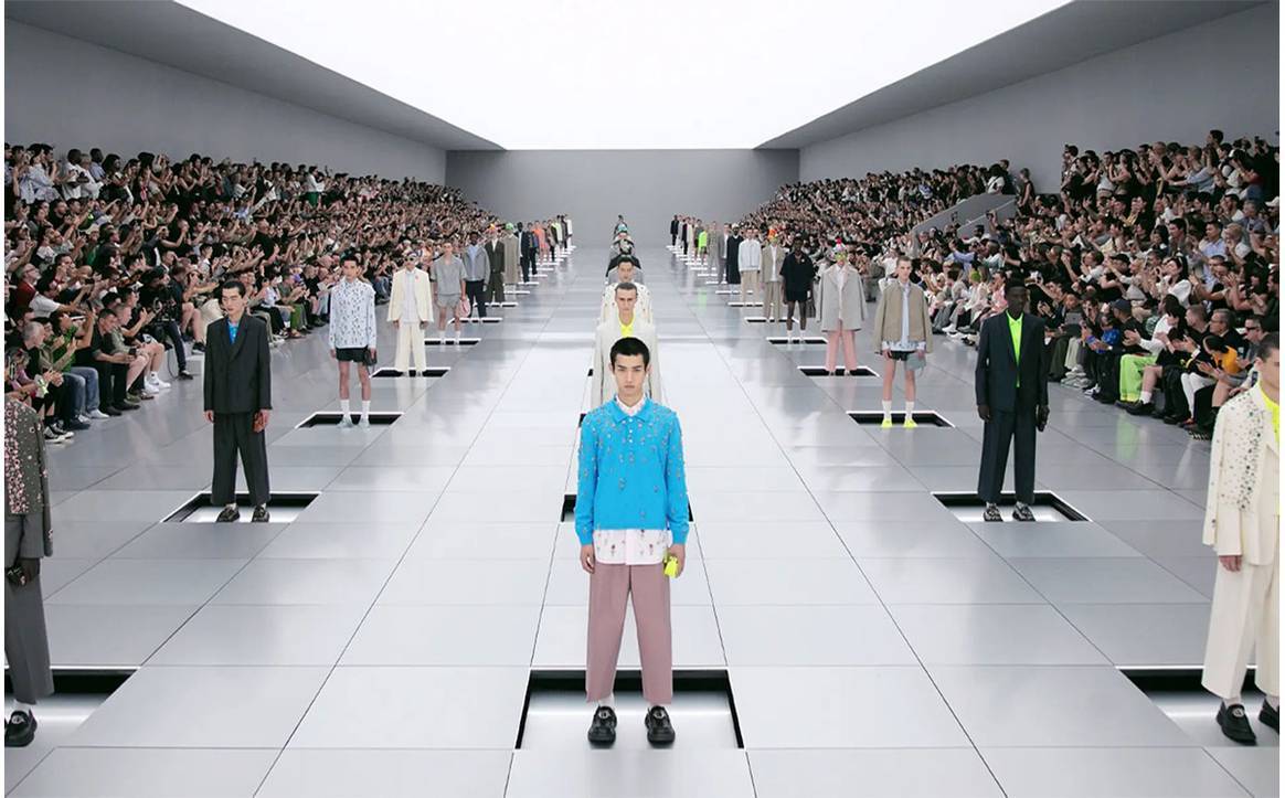 Crédits: MEN’S SPRING-SUMMER 2024 FASHION SHOW © Dior – All rights reserved