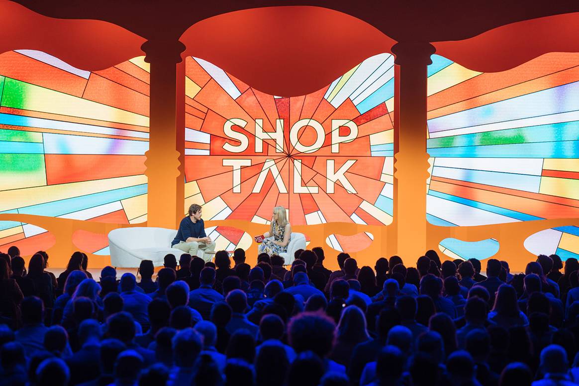 Interior de la feria de Barcelona (España) durante la edición de Shoptalk Europe de 2023.