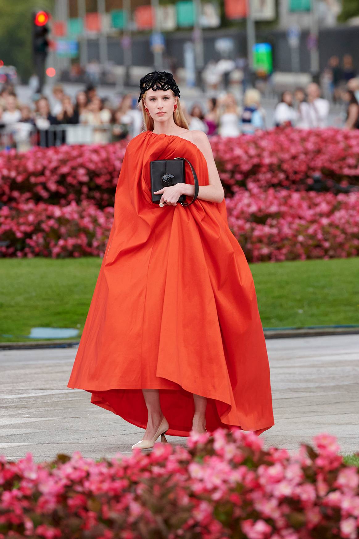 Desfile inaugural en la Puerta de Alcalá de Madrid es Moda, el sábado 7 de septiembre de 2024 en Madrid (España).