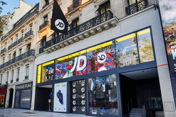 Nonostante l'aumento del fatturato, Jd Sports segnala un calo dell'utile annuale