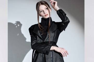 Video: Valentin Yudashkin FW21 collection