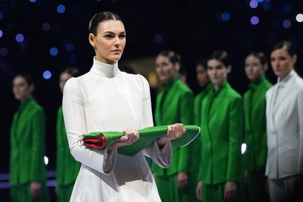 Il tributo a Giorgio Armani alla cerimonia di apertura delle Olimpiadi invernali 2026