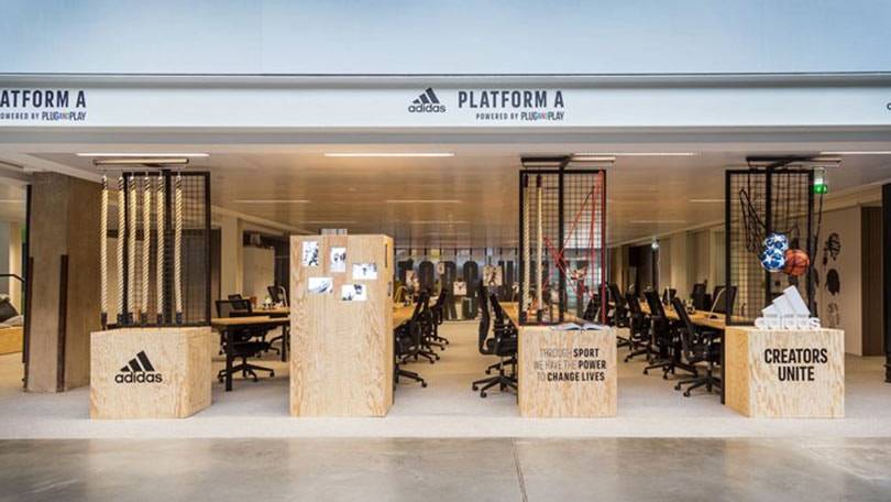 Adidas met en avant le développement durable avec l’expérience Retail AR