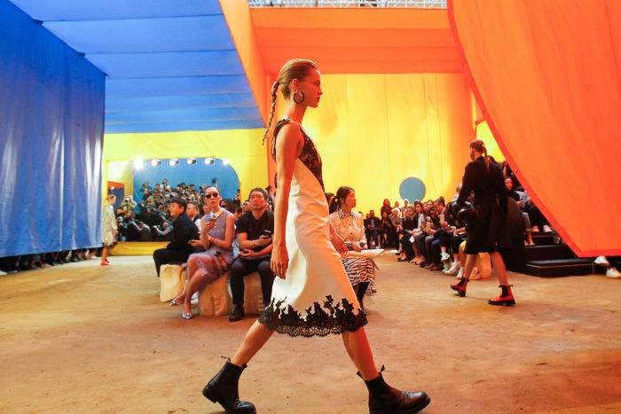 In Beeld: De beste Fashion Week decors