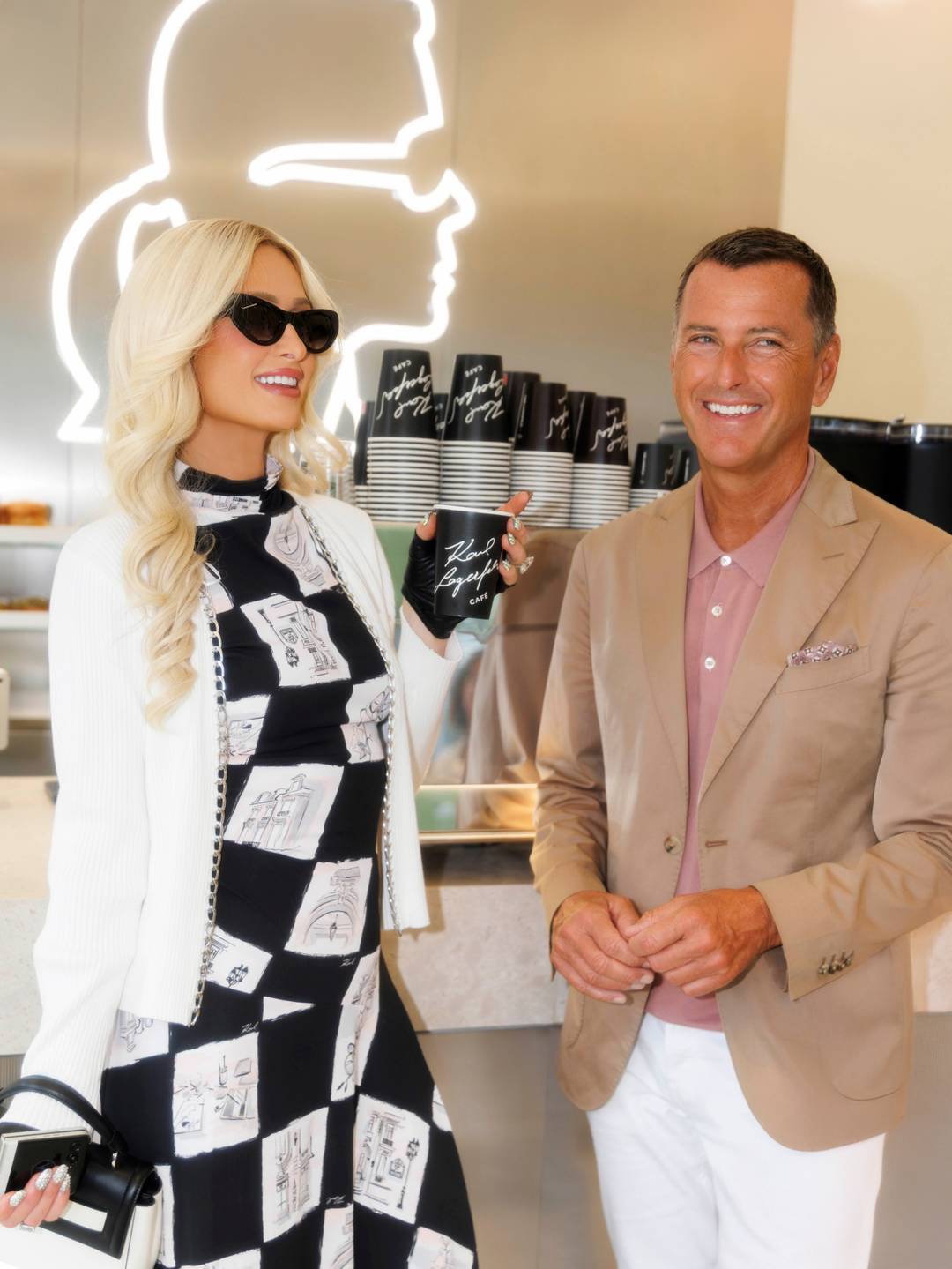 Paris Hilton e Pier Paolo Righi, direttore generale di Karl Lagerfeld.
