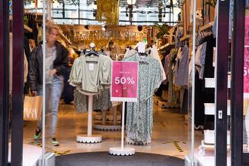 Commerces non essentiels : les bailleurs vont-ils devoir renoncer aux impayés du confinement ?