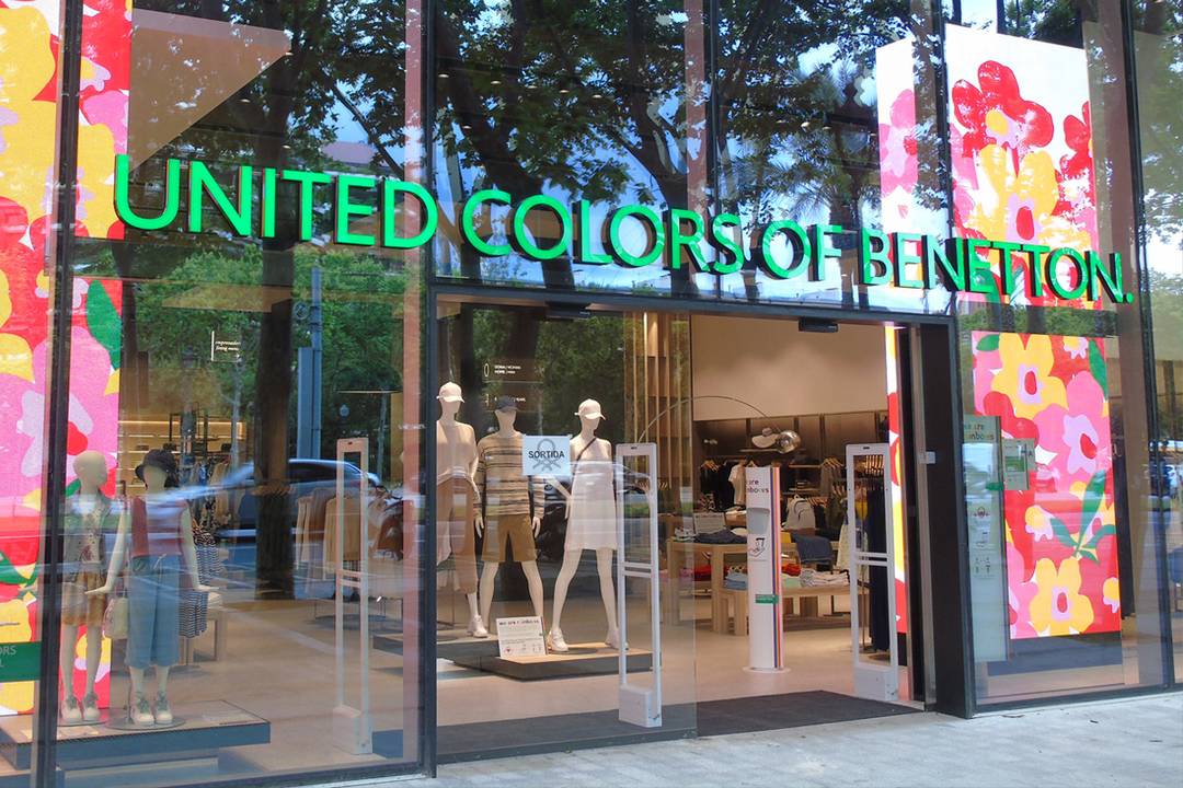 Tienda de Benetton en el número 605 de la avenida Diagonal de Barcelona, Cataluña (España).