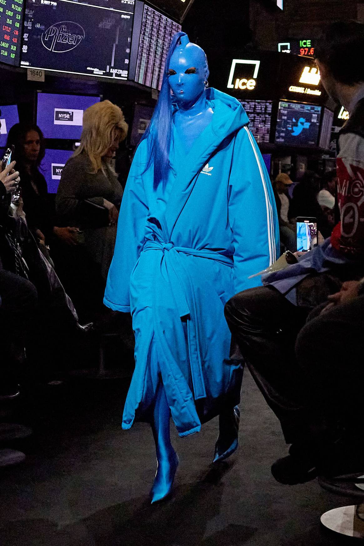 Photo Credits: Balenciaga, desfile de presentación de la colección de primavera Spring 23. Imagen a través de la página web oficial de la marca.