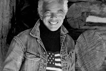 Ralph Lauren to become first American designer to be knighted by the Queen