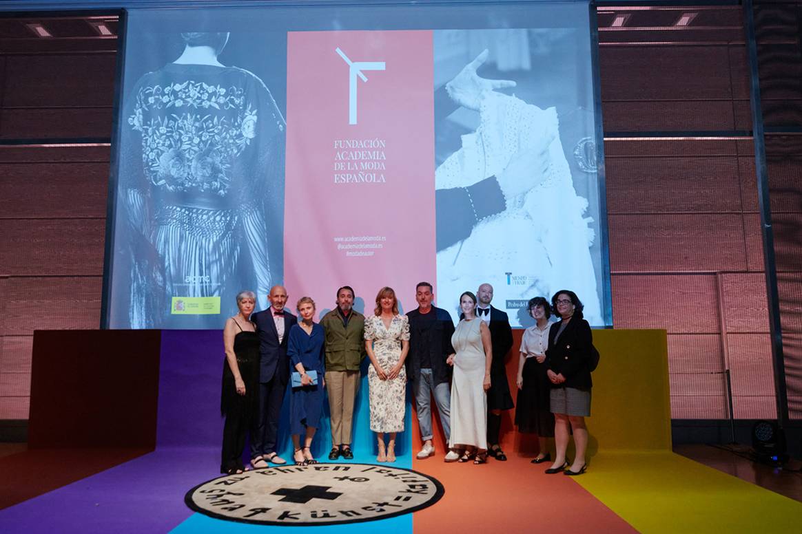 Photo Credits: Acto de presentación de la Fundación Academia de la Moda Española en el Museo del Traje de Madrid. Fotografía de cortesía.