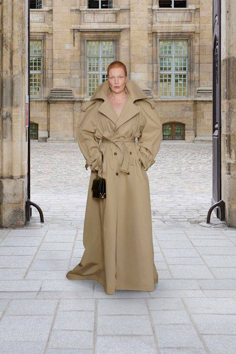 Balenciaga Couture 2025, Look 12