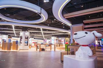 JD.com's first quarter revenues rise 39 percent