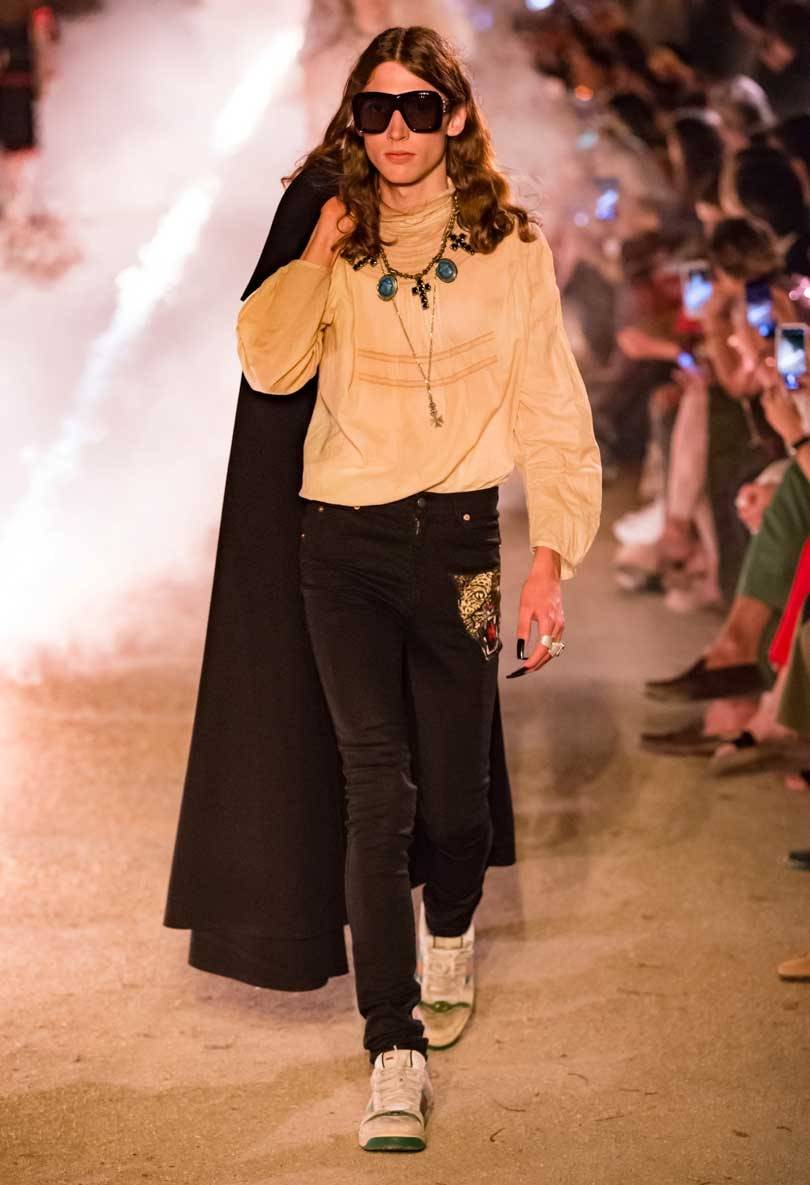 Gucci, en clave espectacular en su desfile en necrópolis romana