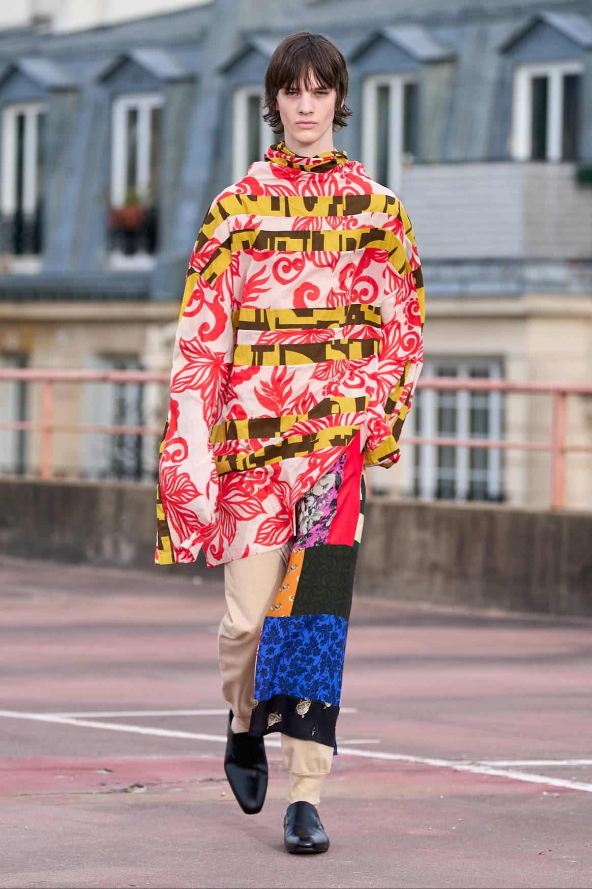 Dries van Noten SS23 Menswear. Bild: Dries van Noten.
.