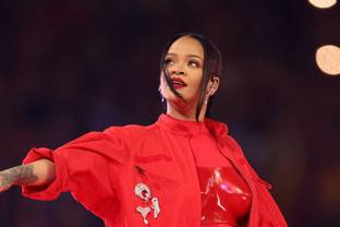 Puma se asocia con Rihanna