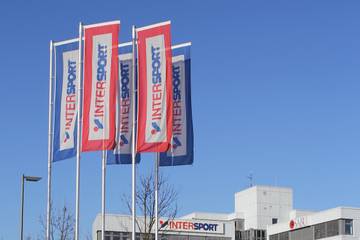 Intersport und McTrek schließen Partnerschaft