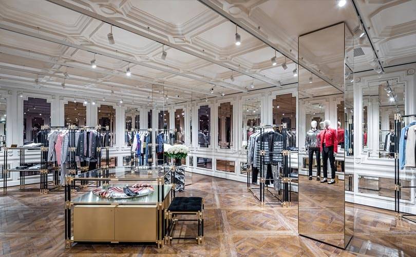 In beeld: het nieuwe winkelconcept van Balmain