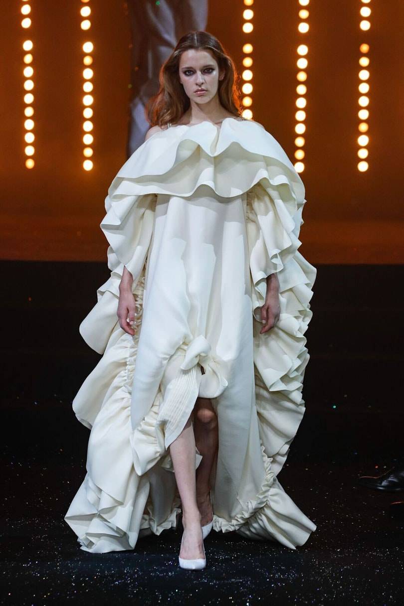 En imágenes: Swarovski colabora con Viktor & Rolf en su 25 aniversario