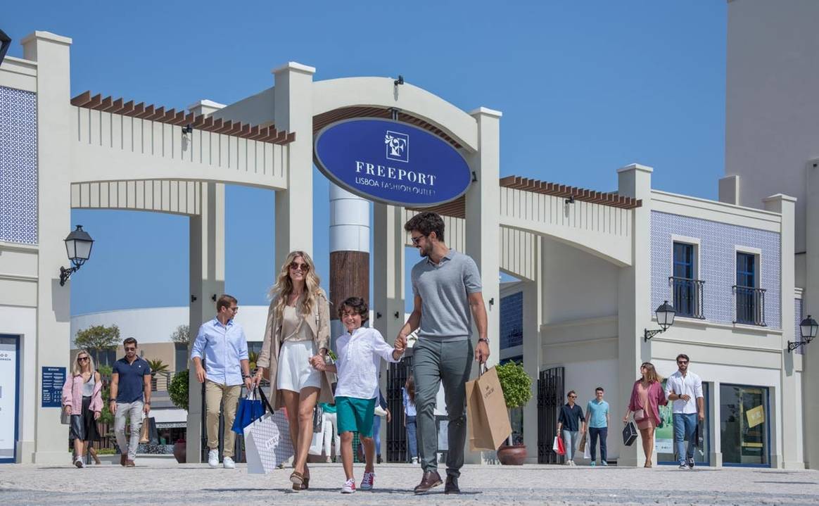 Hammerson and APG increase their ownership in VIA Outlets