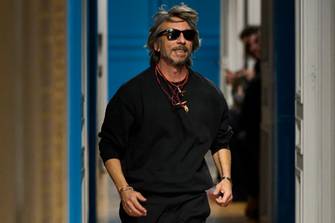 Balenciaga benoemt Pierpaolo Piccioli tot creatief directeur te midden van strategische herziening bij Kering