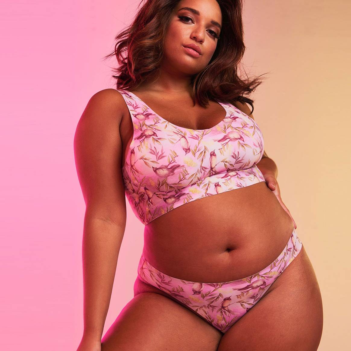 Photo Credits: Eby, nueva colección Seamless Luxe.