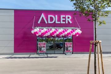 Bekleidungshändler Adler scheitert mit Klage auf höhere Überbrückungshilfe
