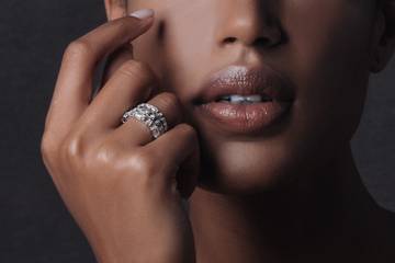 Demeglio  acquista il 100% di Rf Jewels