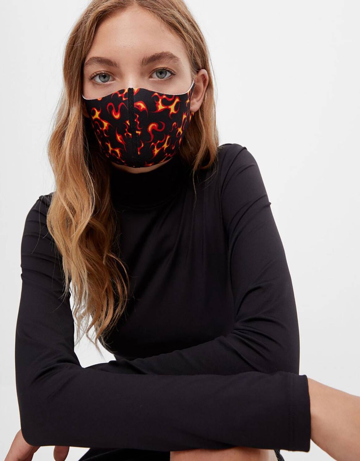 Inditex causa auténtico furor con sus primeros modelos de mascarillas