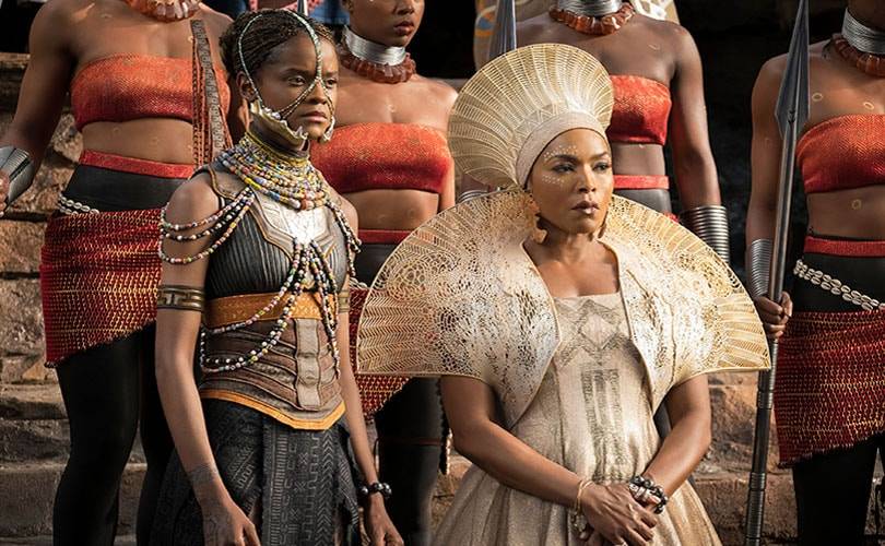 Materialise worked with Julia Koerner on 3D-printed pieces worn by Queen Ramonda in the movie Black Panther, which won an Academy Award for Best Costume. Picture: © Matt Kenneda/Marvel Studios 2018 - Costume Design Ruth Carter