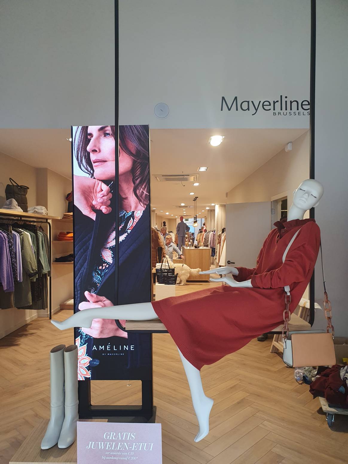 De flagshipstore in Antwerpen. Beeld: Mayerline