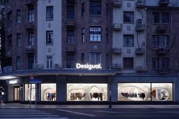 Desigual apre il suo primo flagship store a Shanghai