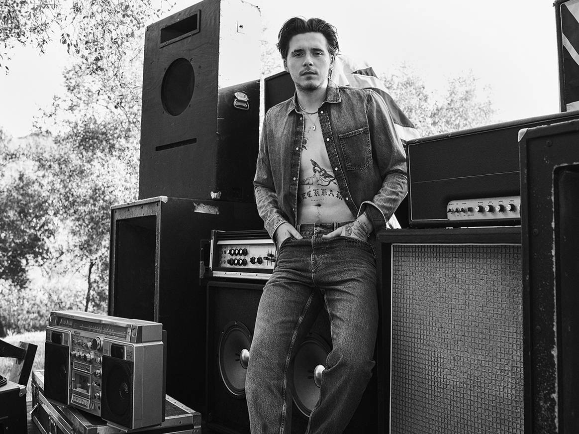 Photo Credits: “Between Us”, campaña de Pepe Jeans London protagonizada por Brooklyn Beckham y Nicola Peltz. Fotografía de cortesía.
