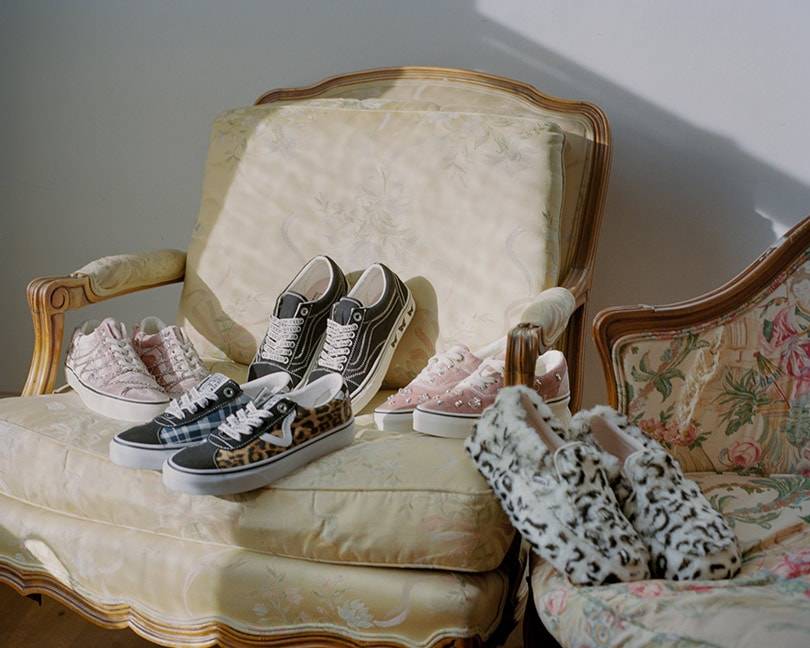 Vans en de New Yorkse ontwerpster Sandy Liang lanceren een nieuwe schoenen-, kleding- en accessoirecollectie