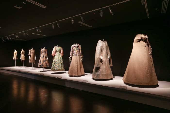 Kijken: de tentoonstelling van Viktor & Rolf in Melbourne