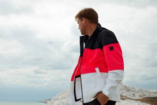Boss lance sa capsule « Responsible » avec le skipper Alex Thomson